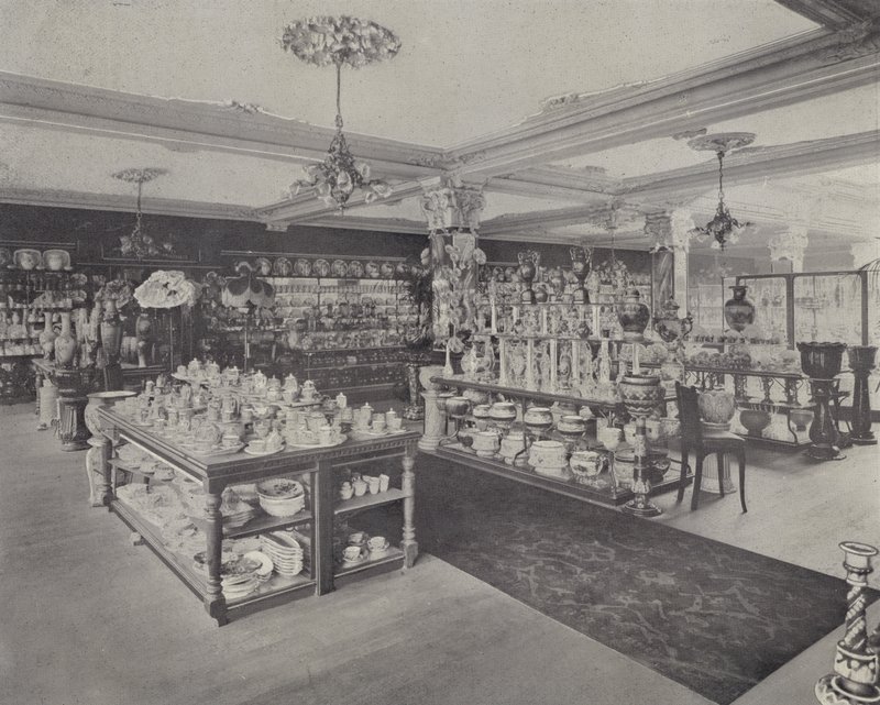 Ecke in den China-Ausstellungsräumen, Harrods von English School