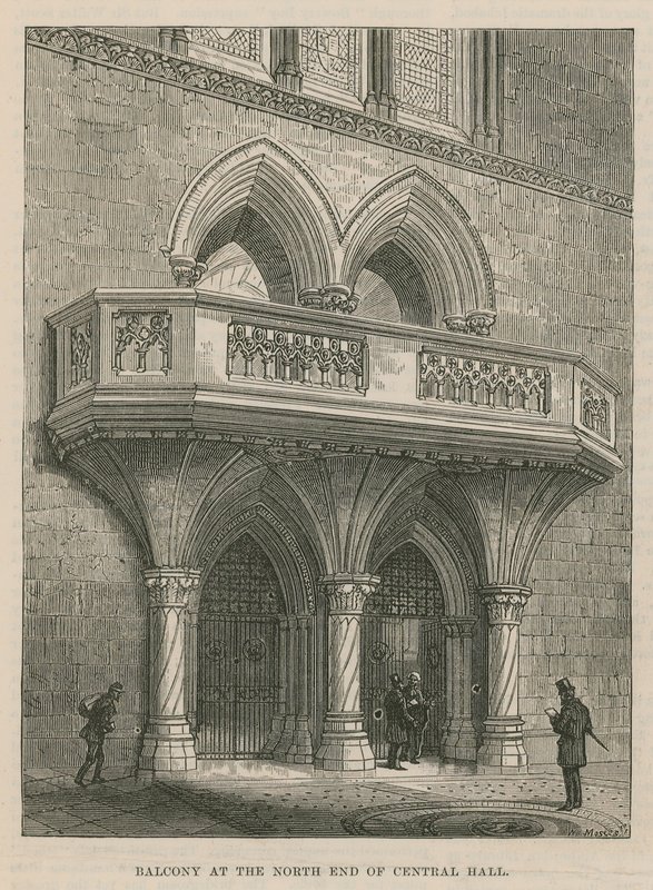 Eröffnung der königlichen Gerichtshöfe: Balkon am Nordende der zentralen Halle von English School