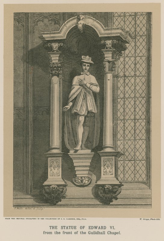 Die Statue von König Edward VI von der Vorderseite der Guildhall-Kapelle von English School