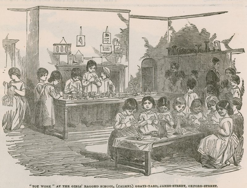 Spielzeugarbeit in der Mädchenschule, (Camel) Grays Yard, James Street, Oxford Street von English School
