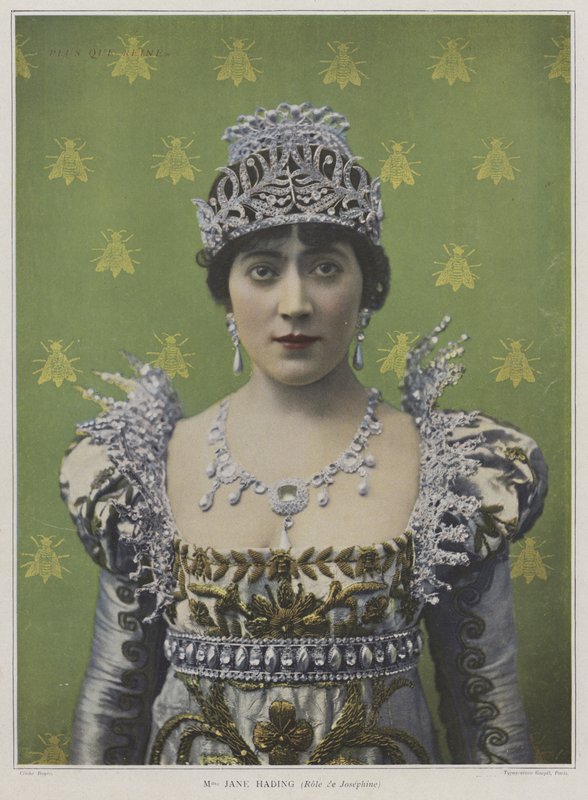 Jane Hading als Josephine in Plus que Reine von French Photographer