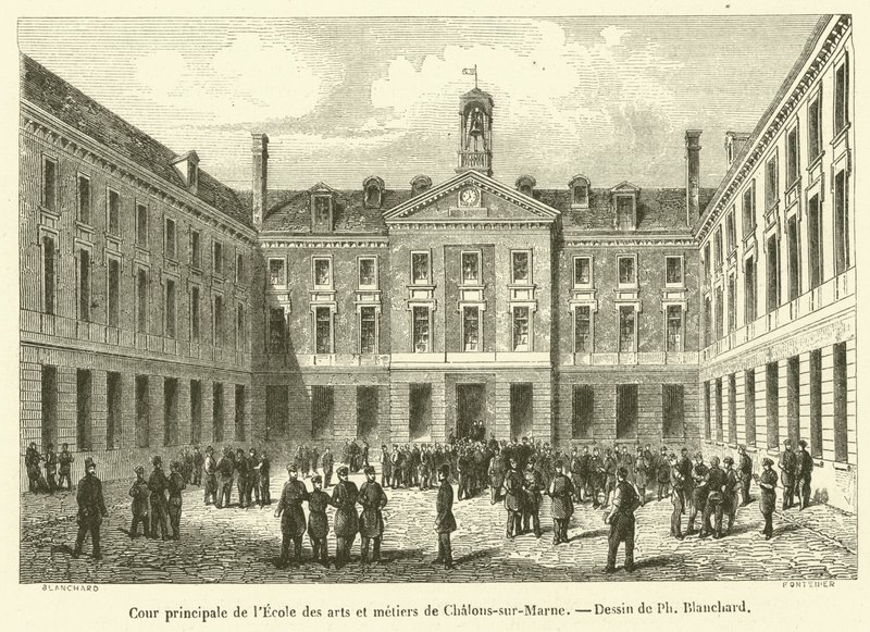 Haupthof der Kunst- und Handwerksschule von Chalons-sur-Marne von French School