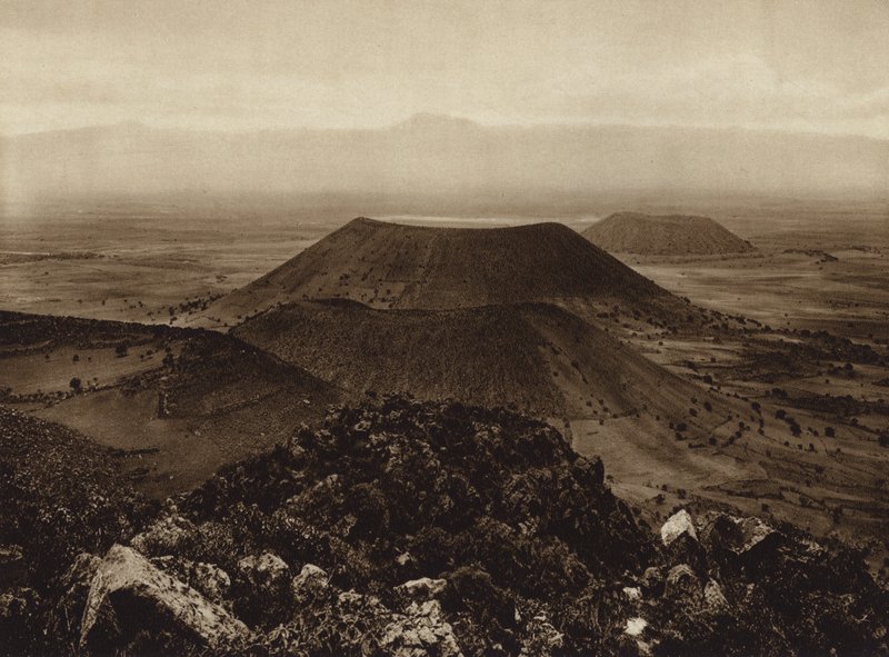 Mexiko: Santa Catarina und La Caldera, erloschene Vulkane in der Umgebung der Hauptstadt Mexiko von Hugo Brehme