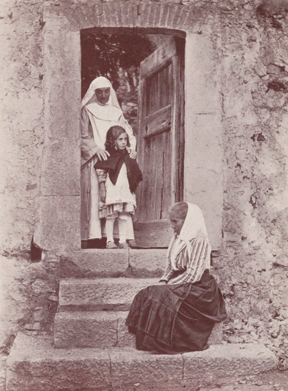 Sizilien: Am Klosterportal von Italian Photographer