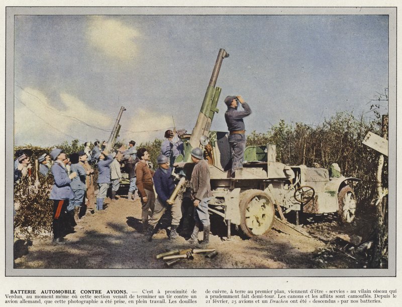Automobile Batterie gegen Flugzeuge von Jules Gervais Courtellemont