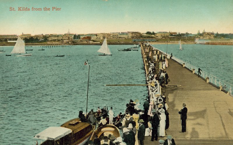 St Kilda vom Pier, Melbourne, Victoria, Australien von Photographer Australian