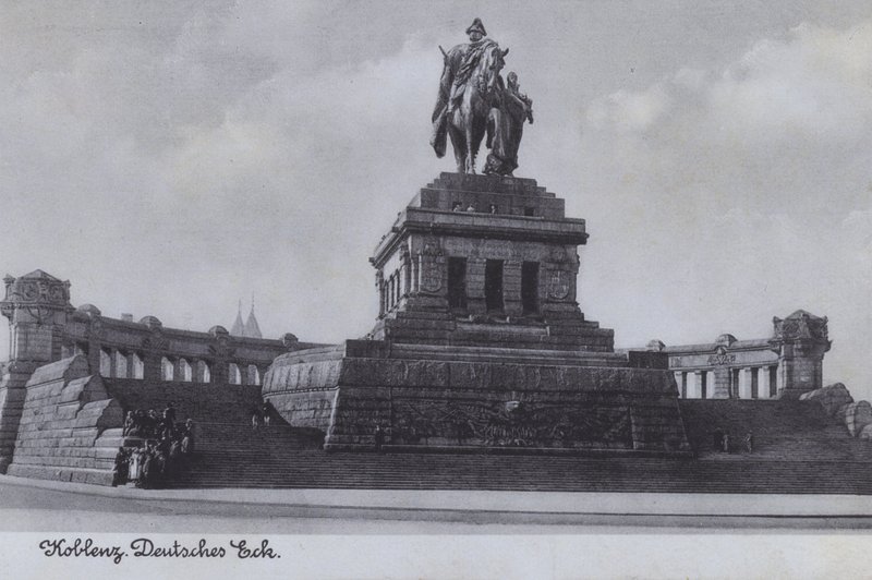 Denkmal für Kaiser Wilhelm I., Deutsches Eck, Koblenz, Deutschland von Photographer German