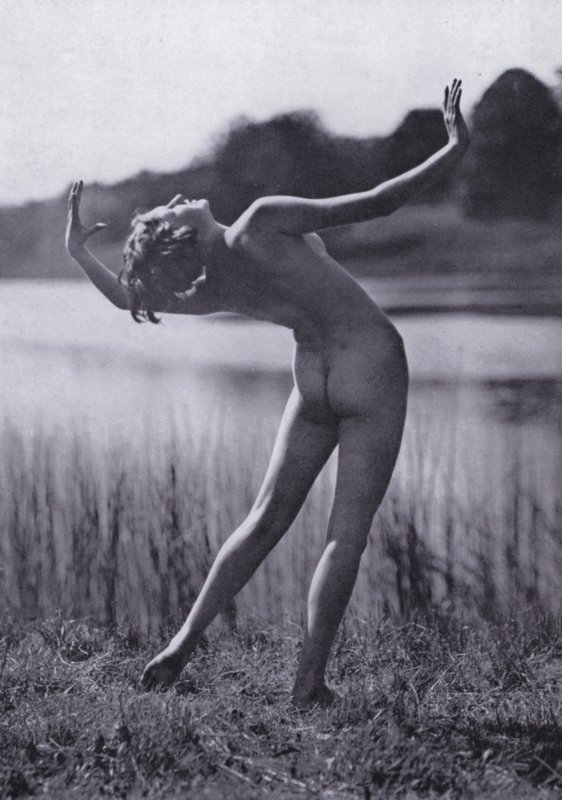 Der schöne Körper, Körperkultur für Frauen von Photographer German