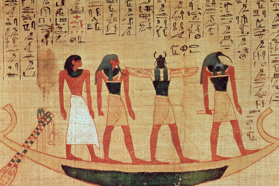 Hieroglyphen und Wandmalerei
