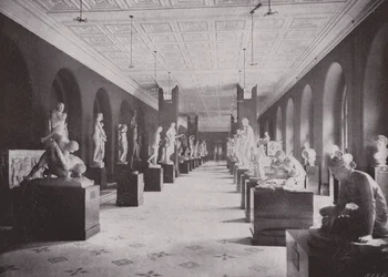 Skulpturenhalle, Victoria and Albert Museum