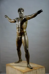 Griechische Kunst: Poseidon (oder Zeus) - Bronzeskulptur, zugeschrieben dem Bildhauer Kalamis