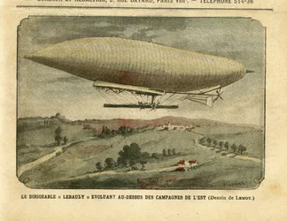 Illustration von Achille Lemot (1846-1909) in Le Pèlerin, 26/11/05 - Das Luftschiff "Lebaudy" über der östlichen Landschaft - Kampagne, Ballons Luftschiffe Zeppeline Aerostation, Lebaudy