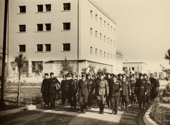 Einweihung der Gebäude des Königlichen Flughafens "Fausto Pesci" in Bologna, erbaut von der Firma Mauro Toschi fu Ulisse, in Anwesenheit des Duce Benito Mussolini, 24.10.1936