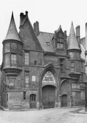 Hotel de Sens, spätes 19. Jahrhundert - frühes 20. Jahrhundert