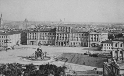 Der Mariinsky-Palast auf dem Isaaksplatz in Sankt Petersburg, 1870er Jahre