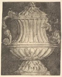 Kanne mit einer Sirene