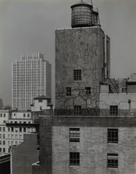Wasserturm und Radio City, New York