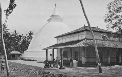 Kelaniya-Tempel und Dagoba, um 1890, 1910