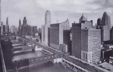 Chicago: Wacker Drive und Chicago River Bridges (s/w Foto)