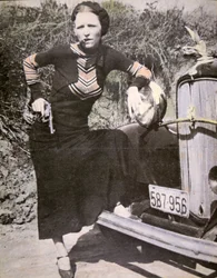Bonnie Parker posiert mit Pistole und Zigarre als „harte Frau“, ca. 1934