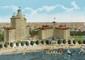 Edgewater Beach Hotel