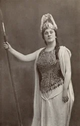 Lillian Nordica, als Brünnhilde, in "Die Walküre"