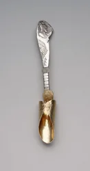 "Etruskisches" Muster Stilton-Käse-Server