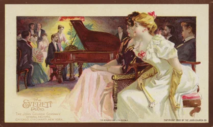 Zuhören bei einem Klavierkonzert