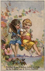 Hübsche Mädchen sitzen auf Ast