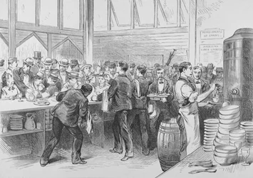 Der überfüllte Imbissstand eines amerikanischen Bahnhofs