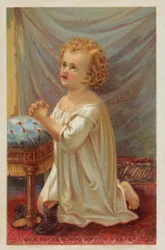 Junges Mädchen beim Beten