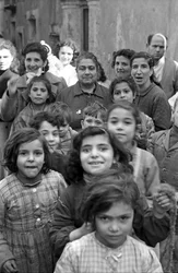 CROTONE - Fotogruppe auf der Straße