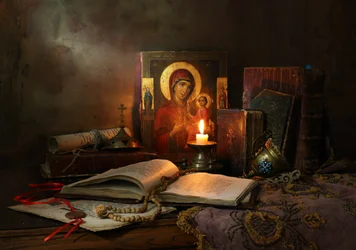 Madonna und Kerzenlicht