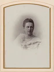 Olga Konstantinowna von Russland, Königin der Hellenen - Porträt von Großfürstin Olga Konstantinowna von Russland, Anonym. Albumin-Foto