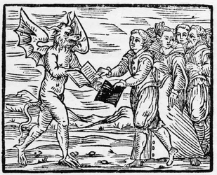 Satan überreicht seinen Anhängern im Austausch gegen das Evangelienbuch ein schwarzes Buch - „Compendium Maleficarum“, eine Abhandlung über Hexen, ihre Missetaten und ihre Zauberkünste, von Francesco Maria Guazzo, auch Guaccio oder Guaccius (15??-16??)