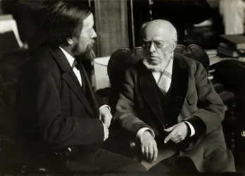 A. v. Menzel in seiner Wohnung mit A. v. Werner