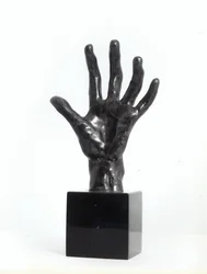 Die Hand, gegossen von Georges Rudier, Paris
