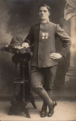 Album "Die GM R. Armee (Erster Weltkrieg)": Infanteriesoldat in Felduniform