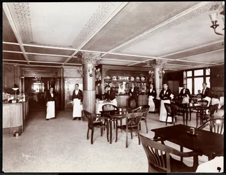 Café im Hotel Majestic, 1902