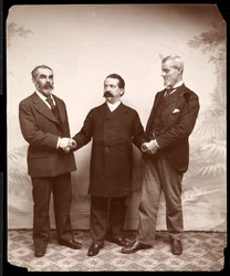 Arbeitsführer Samuel Gompers, John Burns und Holmes, 1893-4 (Silbergelatineabzug)