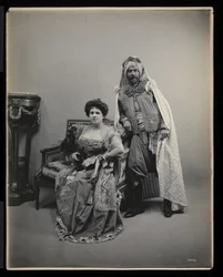 Porträt eines unbekannten Mannes und einer Frau beim James Hazen Hyde Ball, New York, 31. Januar 1905