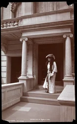 Virginia Harned (Mrs. E.H. Sothern, 1.)
