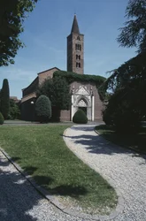 Fassade der Kirche
