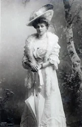 Königin von Spanien, Ena von Battenberg, ca. 1910