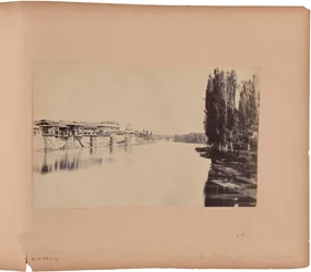 Der Palast usw., von der ersten Brücke - Srinugur