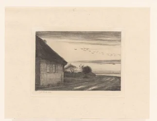 Haus an Landstraße am Wasser