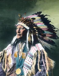 Vereinigte Staaten von Amerika, Porträt eines Indianerhäuptlings, um 1910