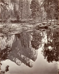 Spiegelansicht der Drei Brüder, Yosemite, ca. 1872, gedruckt ca. 1876