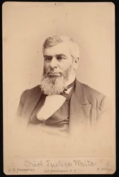 Porträt von Morrison Remick Mott Waite