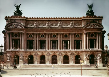 Ansicht der Fassade des Opernhauses von Charles Garnier (1825-1898) 1875 in Paris
